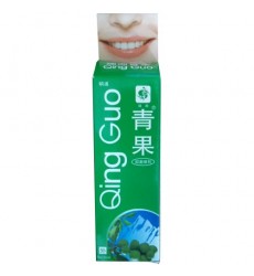 Антибактериальный спрей для полости рта "Жуйсян Цингуо Ицзюнь" (Qing Guo). 30мл